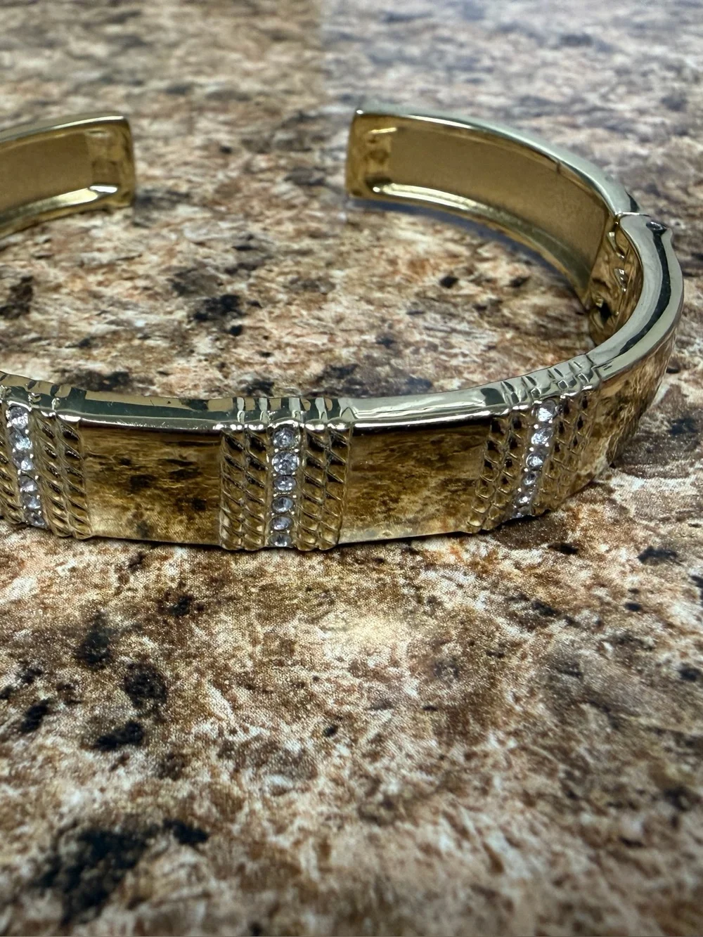 Vintage Gold Tone Hinged Cuff Bracelet Clear Rhinestone Accent Statement 7”